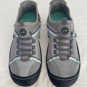 J-41 Adventure On Water Shoes-Women’s 6.5